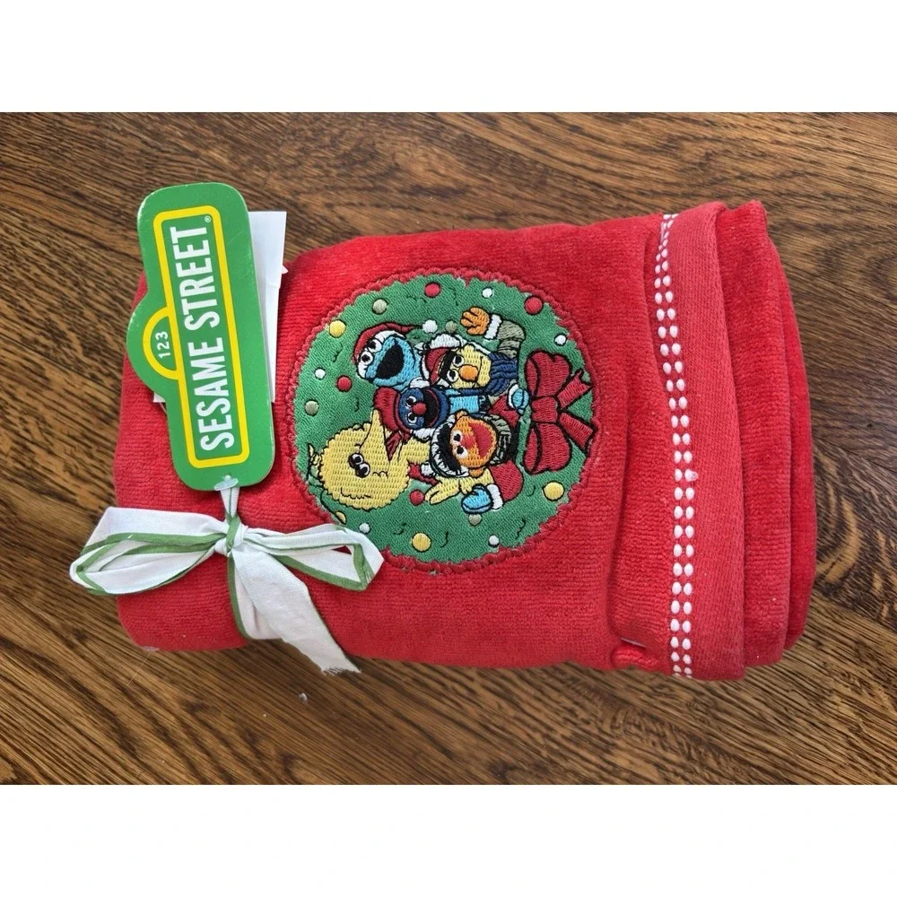 Sesame Street Red 2pk Hand Towels Christmas Holiday Big Bird Bert Ernie‎ Grover